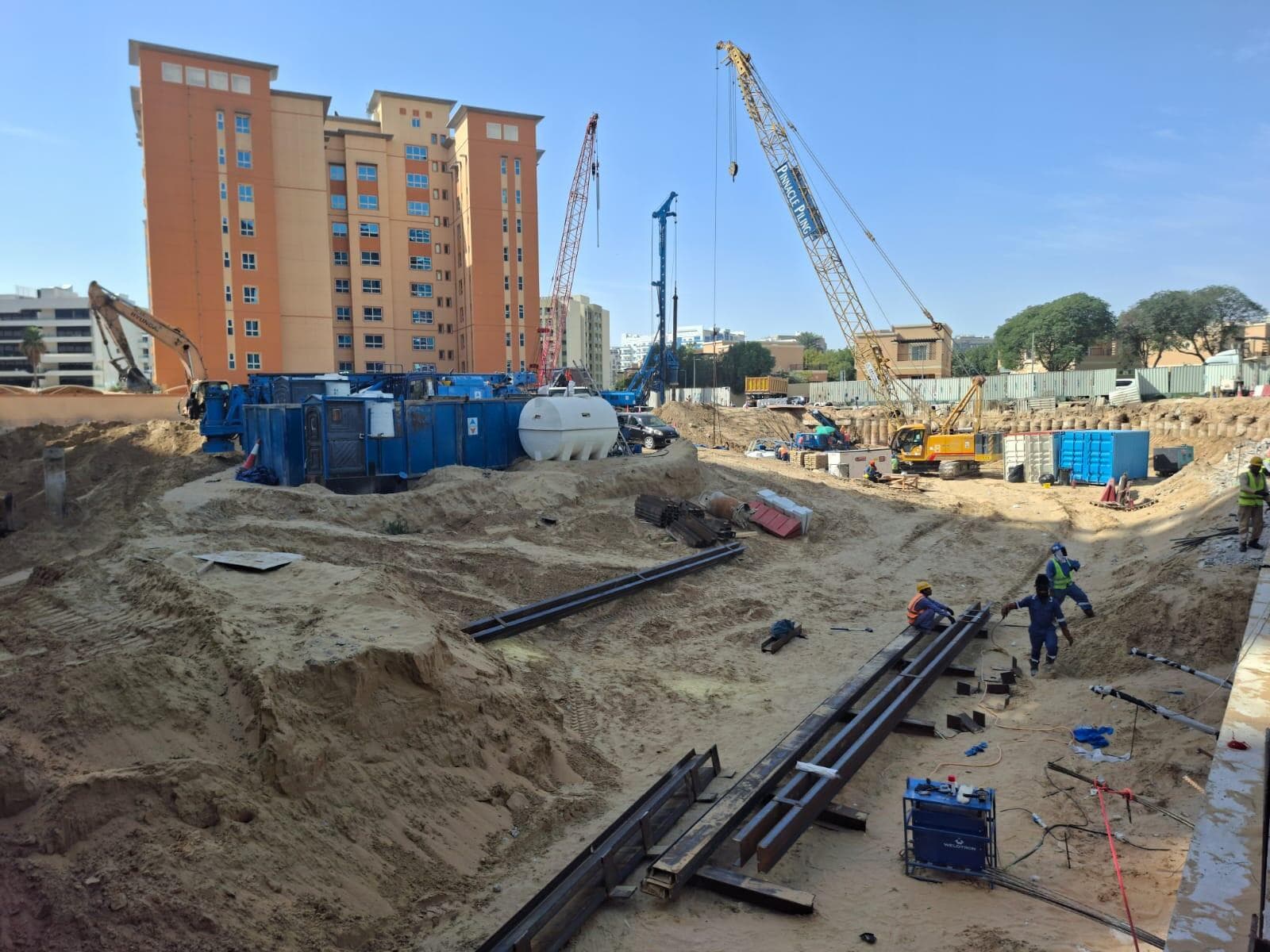 The Hillgate - Construction