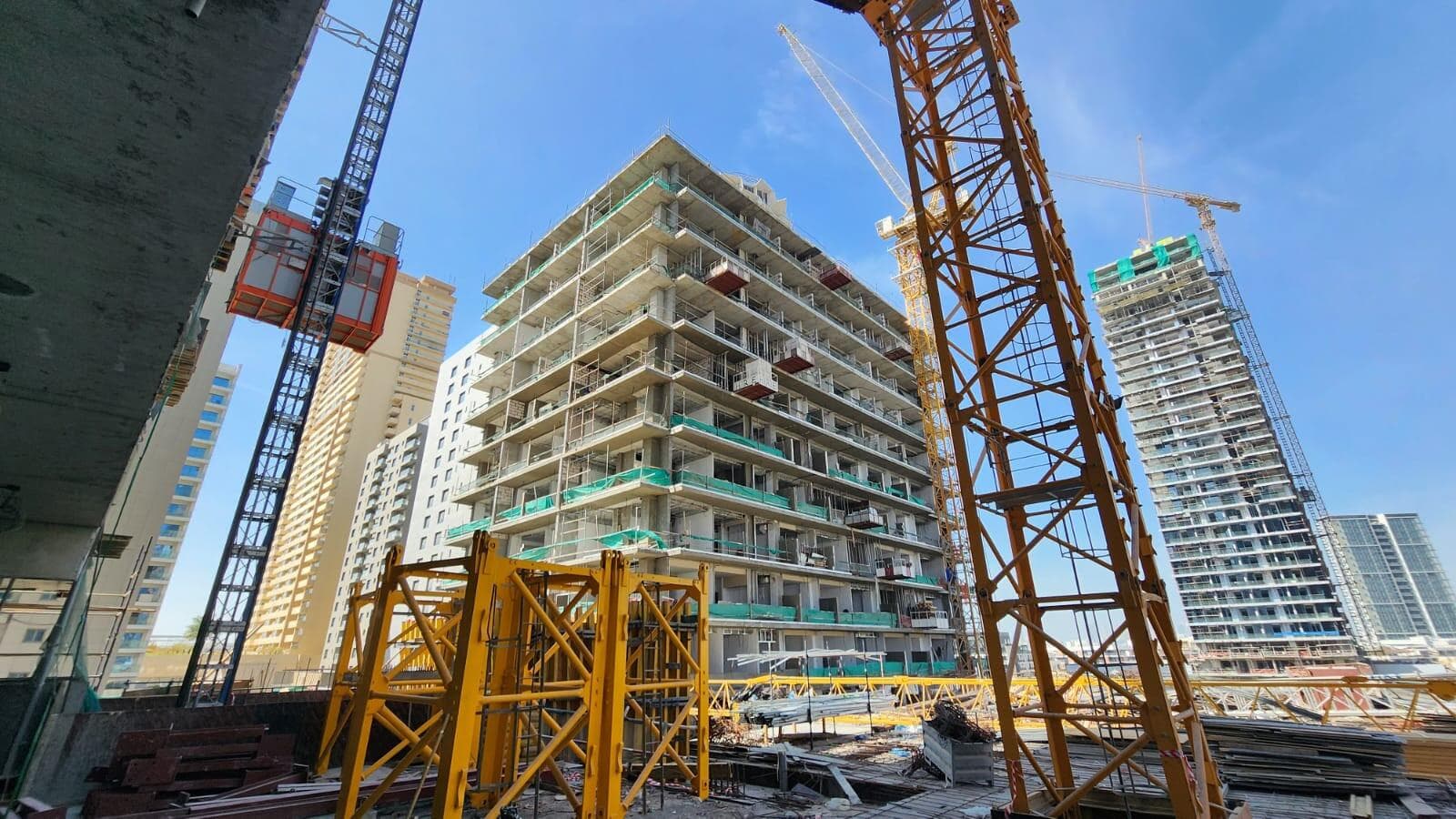Sky Hills Residences 3 - Construction