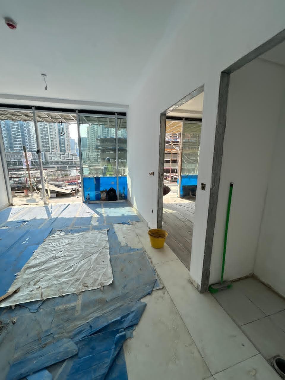 Canal Heights 2 - Construction