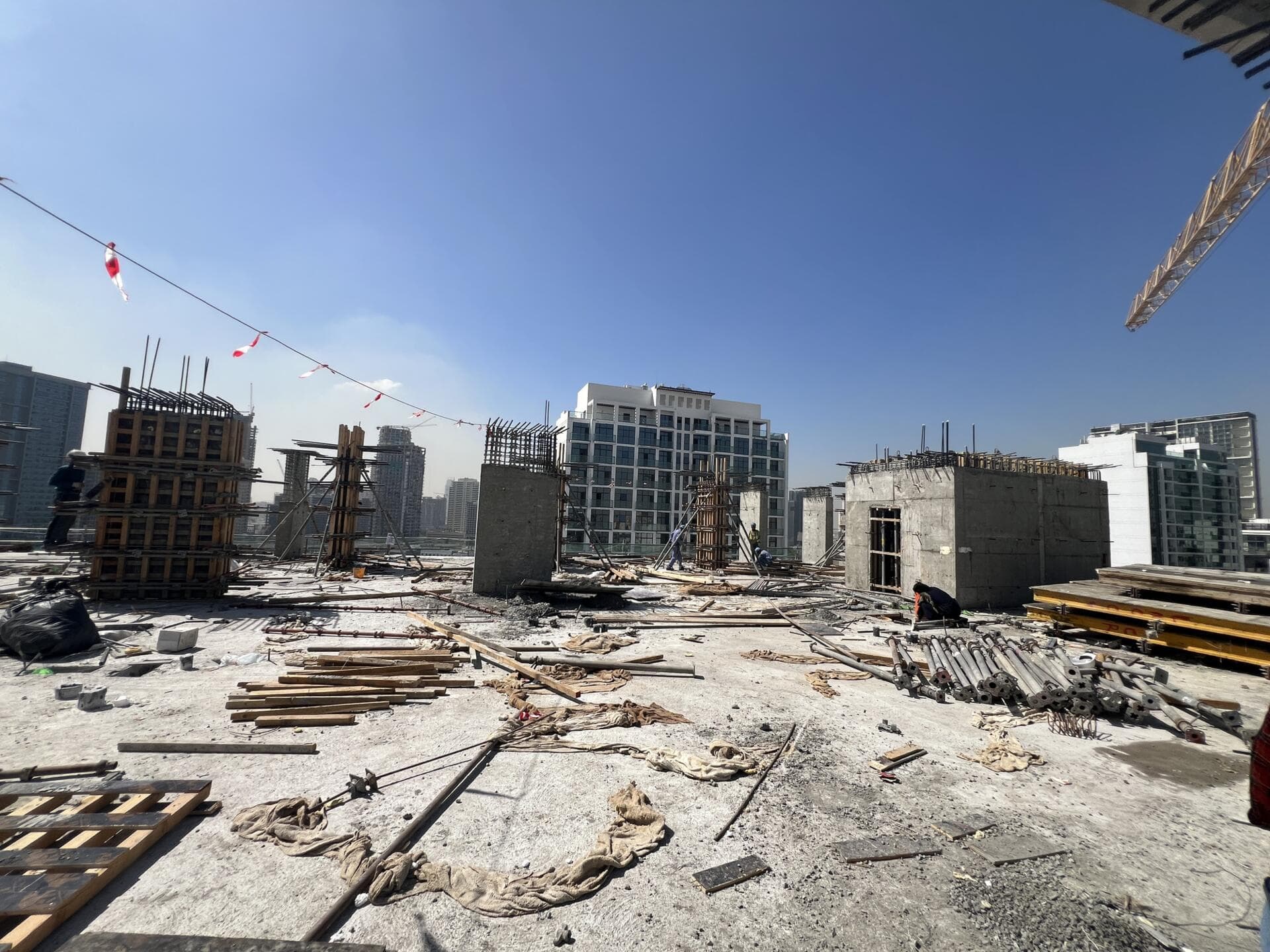 SquareX Residence - Construction
