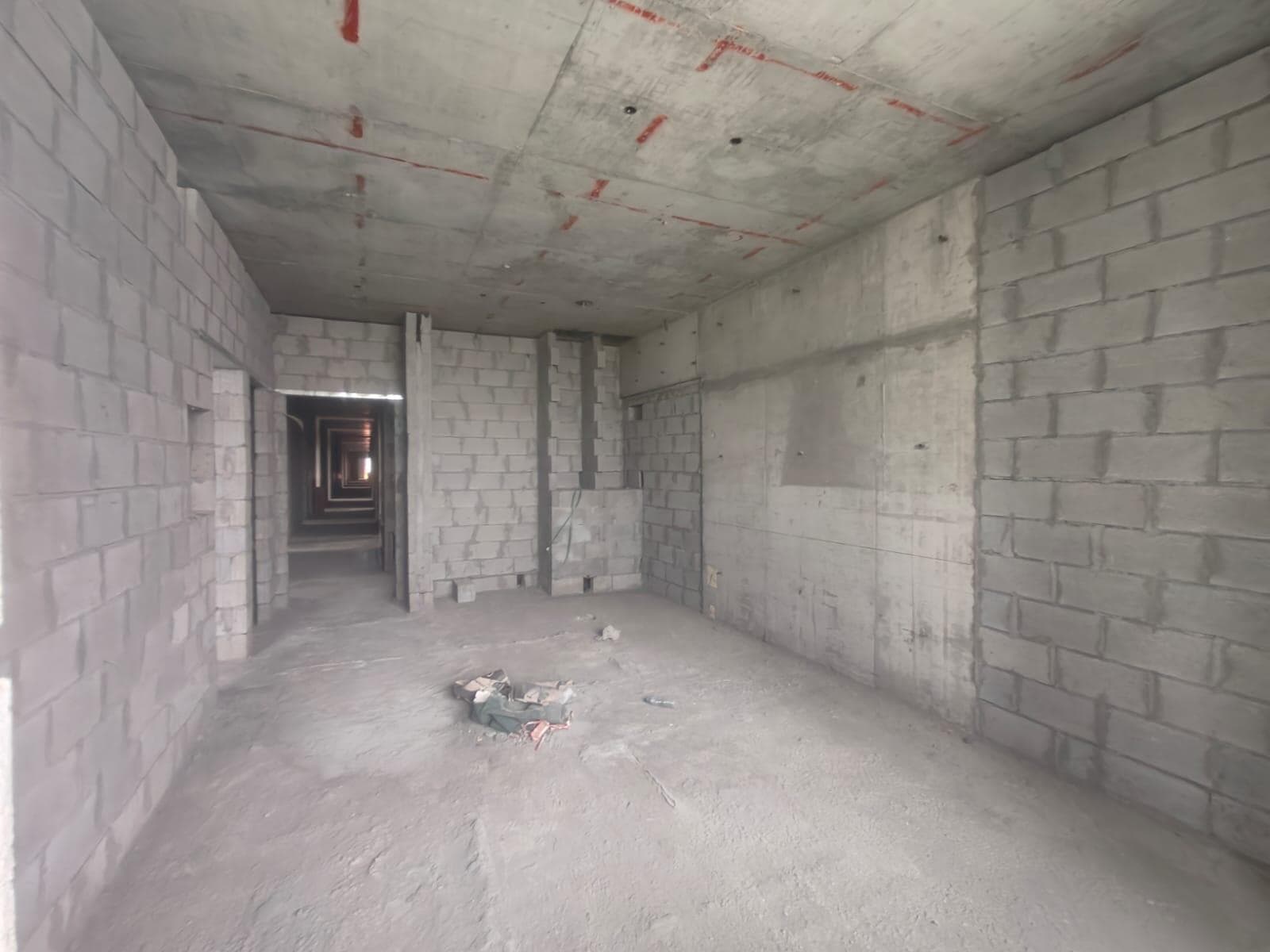 The Corner - Construction