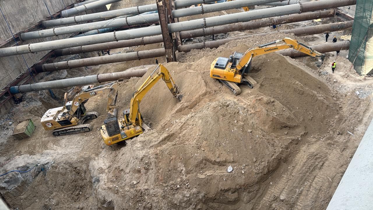 Tiger Sky Tower - Construction