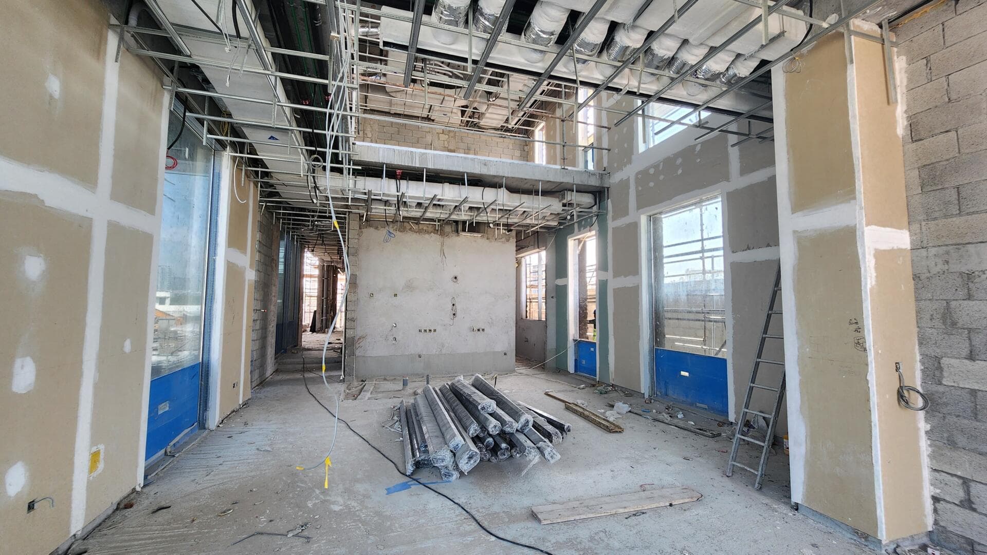 Mews Mansions - Construction