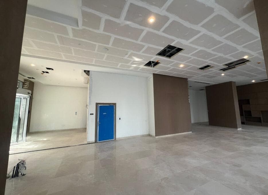 The Cove Ll - Construction