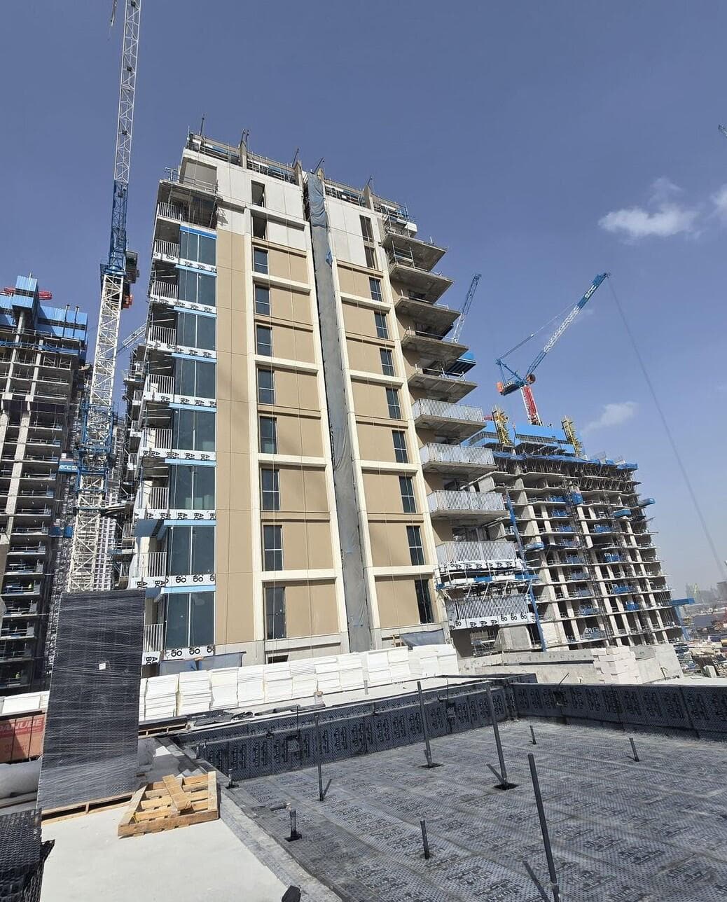 Aeon - Construction
