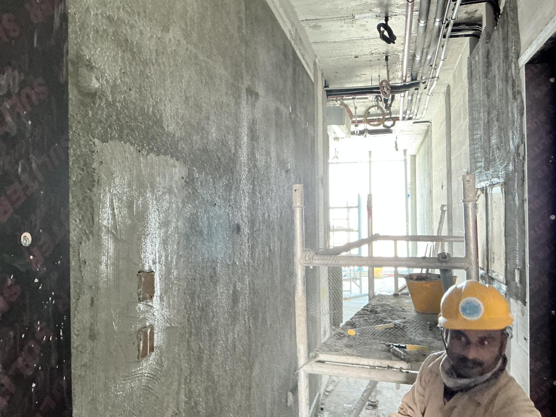 330 Riverside Crescent - Construction