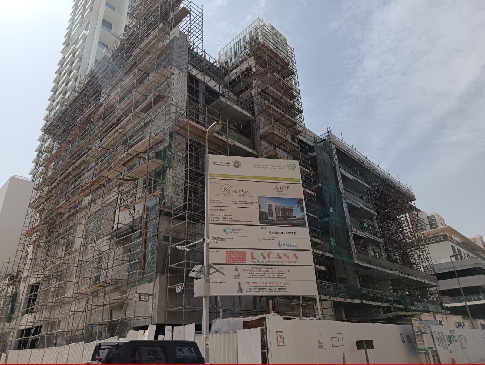 Riviera Lodge - Construction