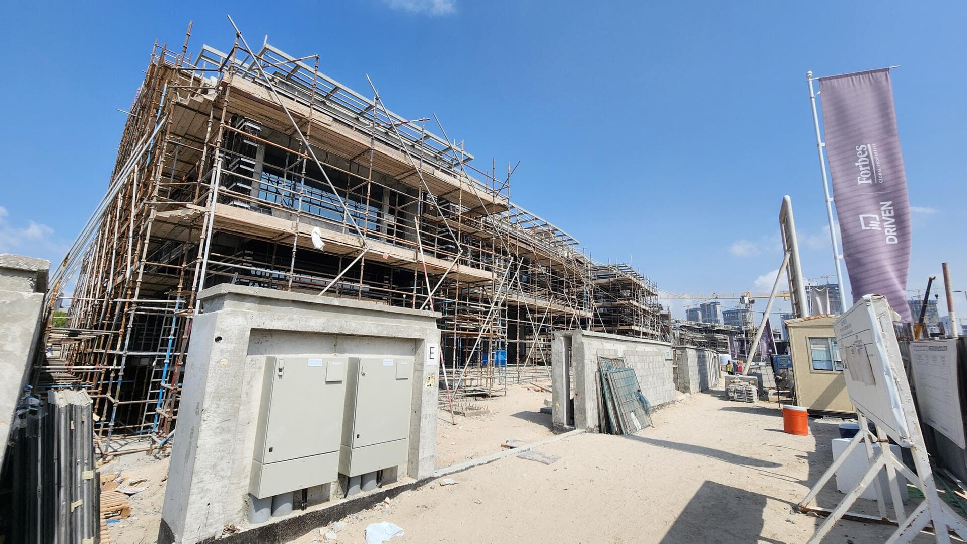 Mews Mansions - Construction