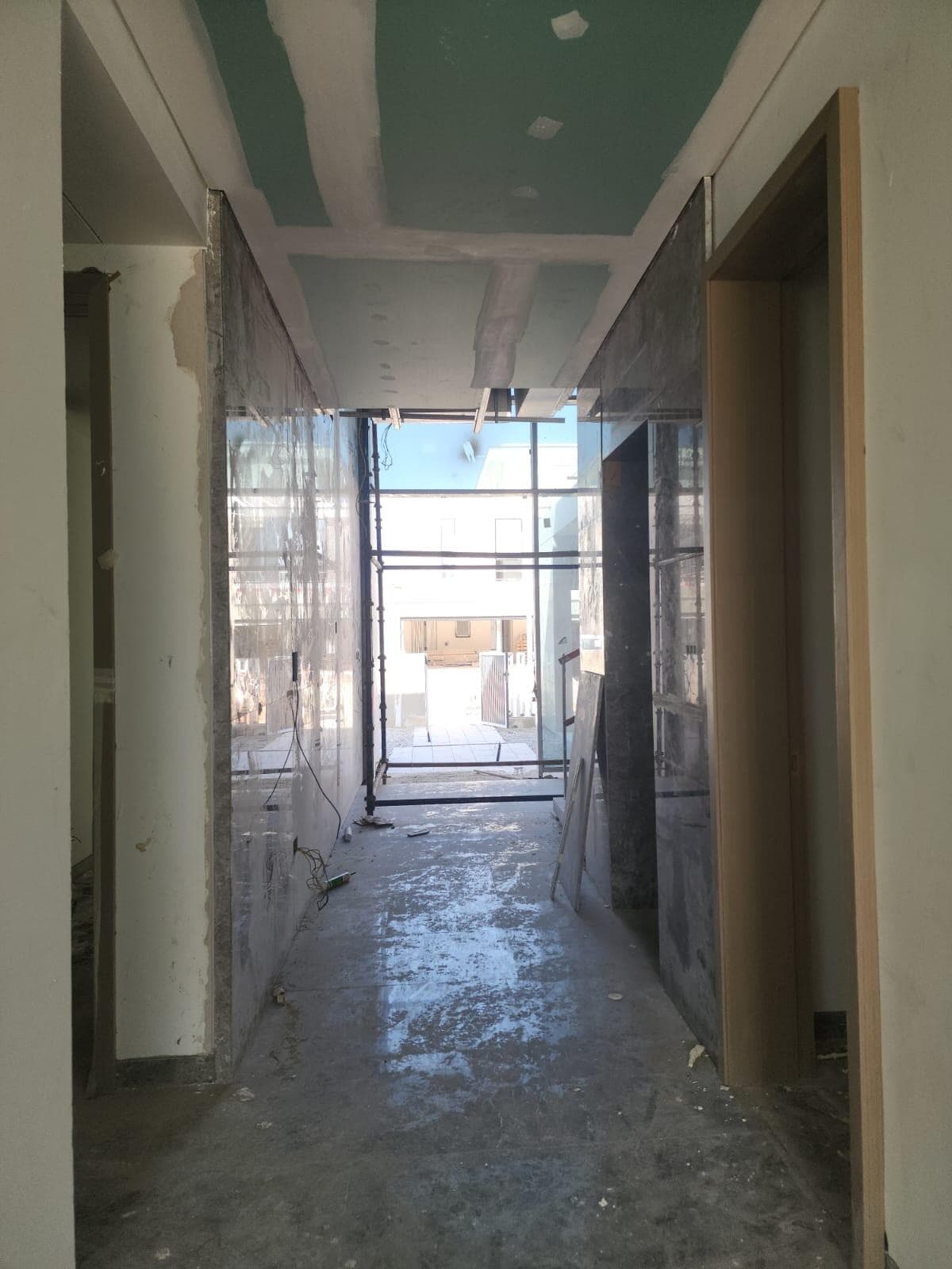 District One West - Construction