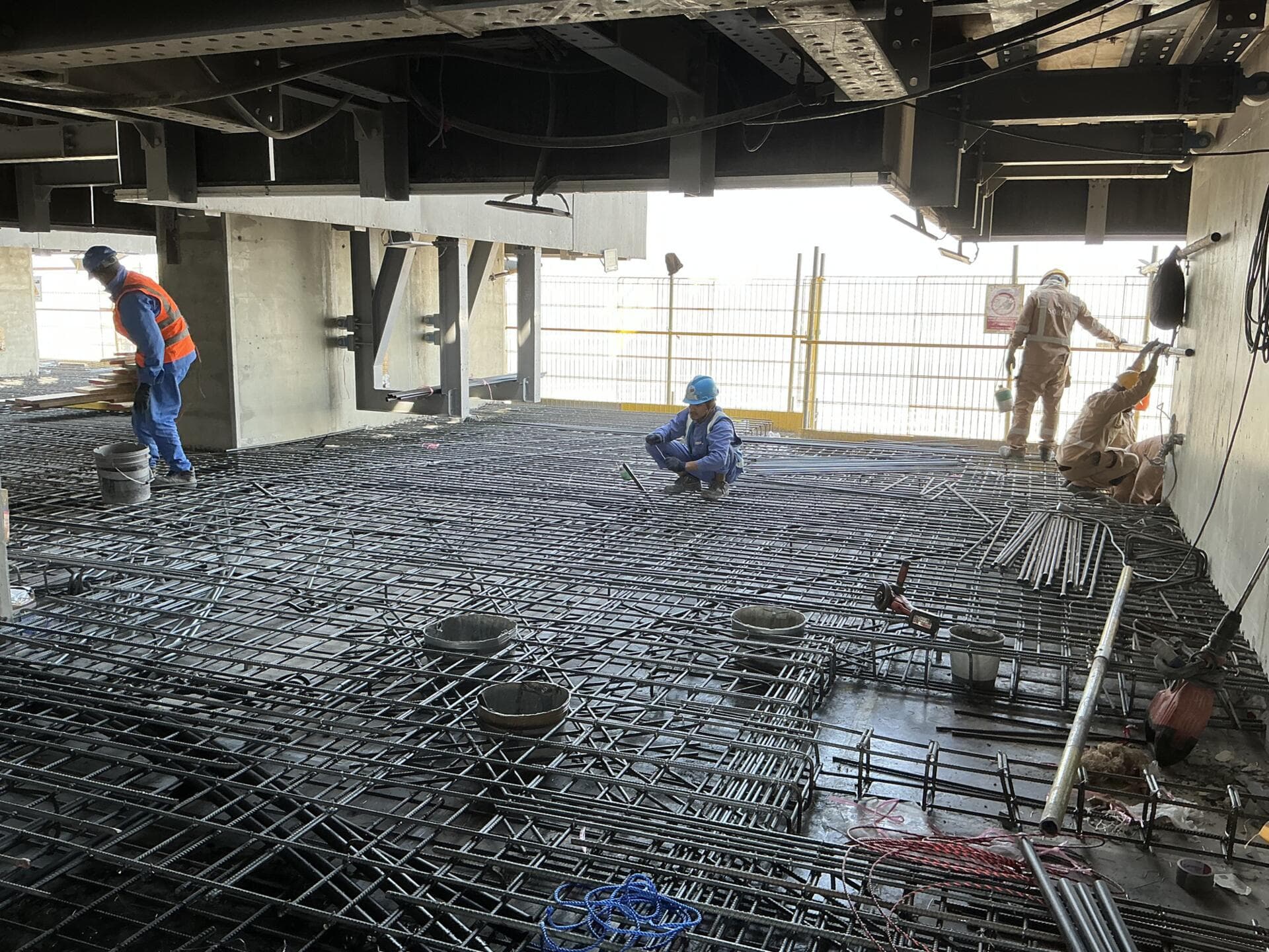 310 Riverside Crescent - Construction