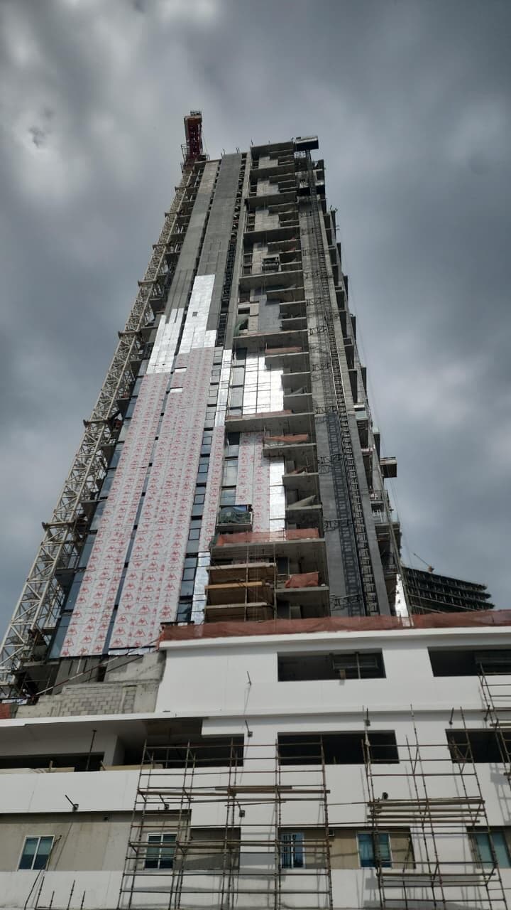 Aria - Construction