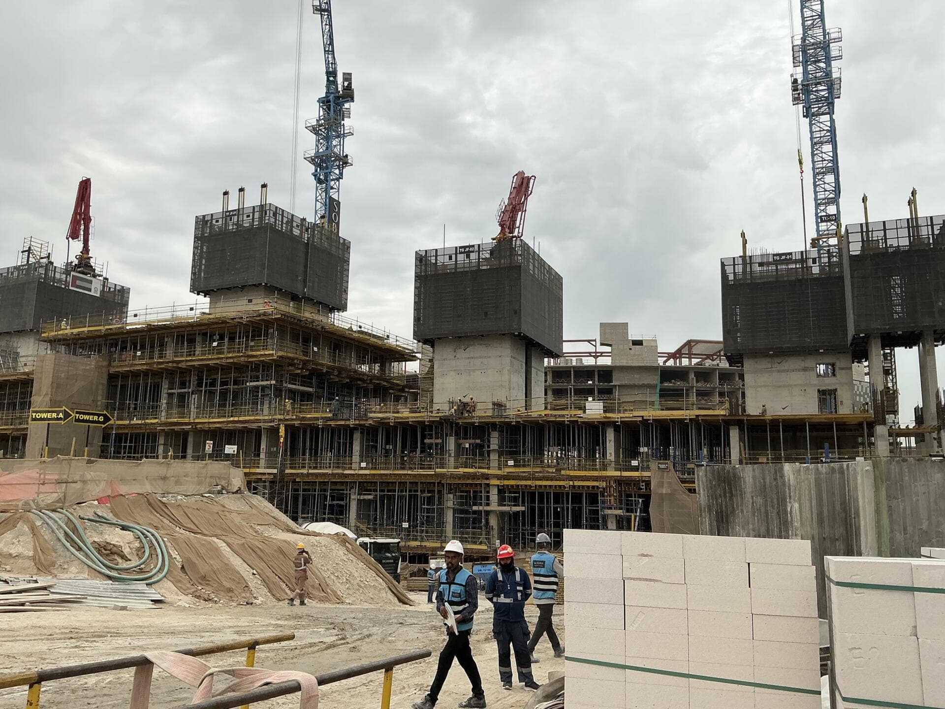 Sobha Orbis - Construction