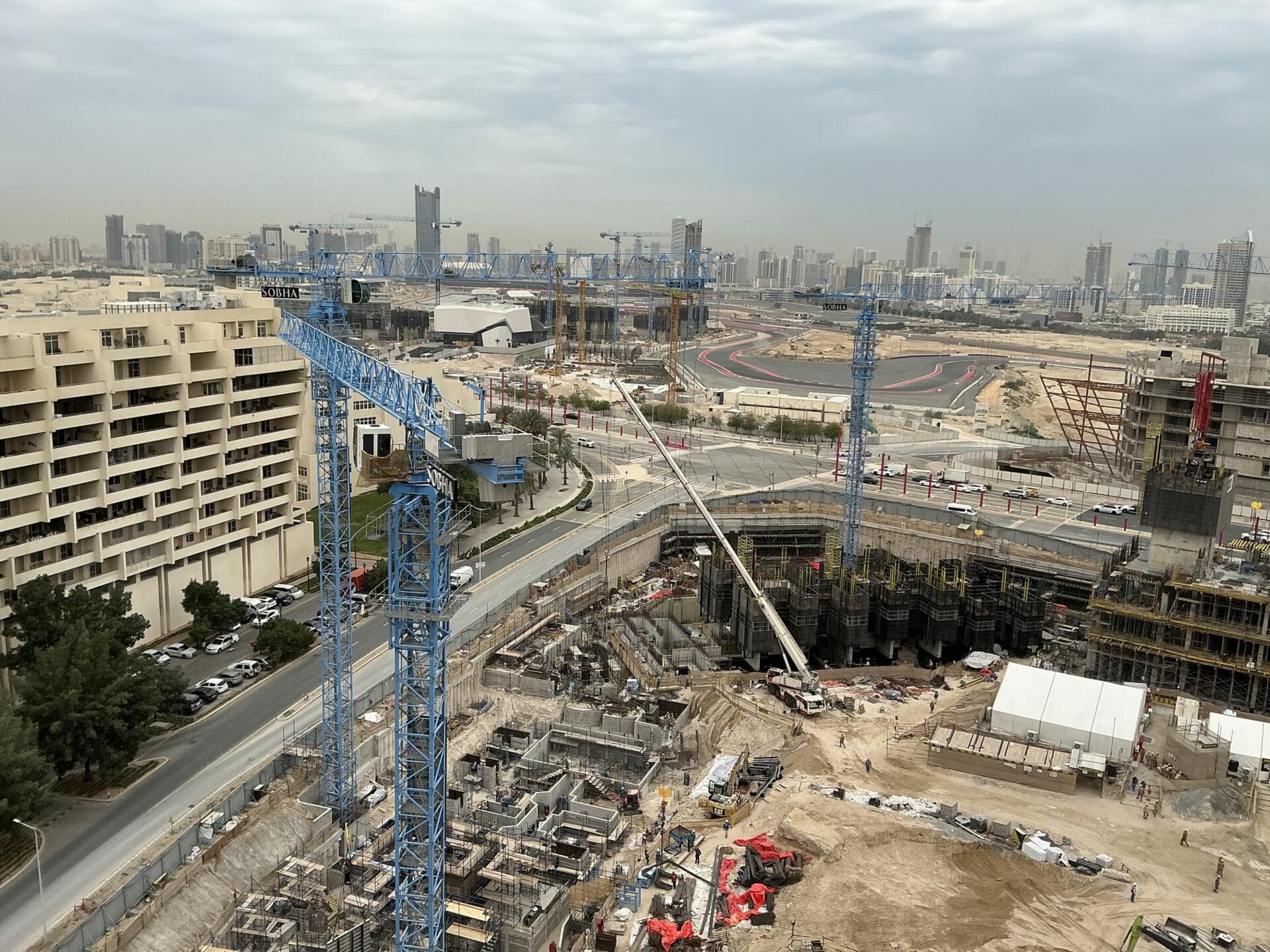 Sobha Orbis - Construction