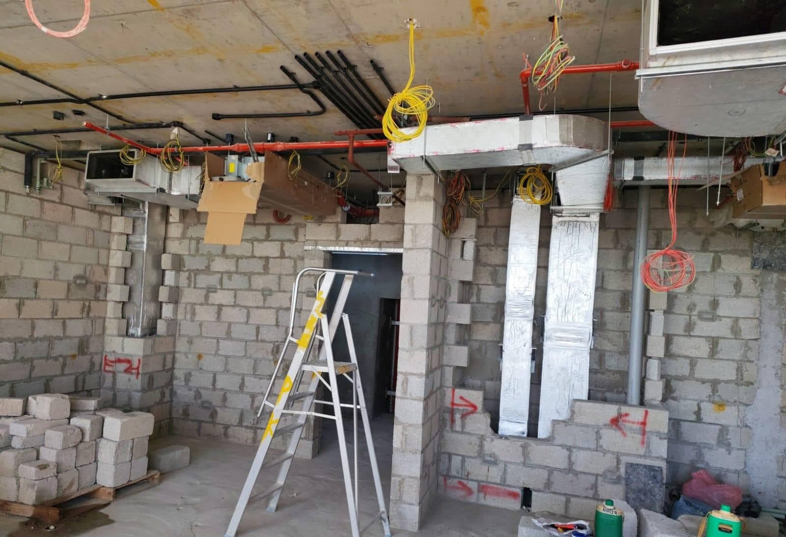 Design Quarter - Construction
