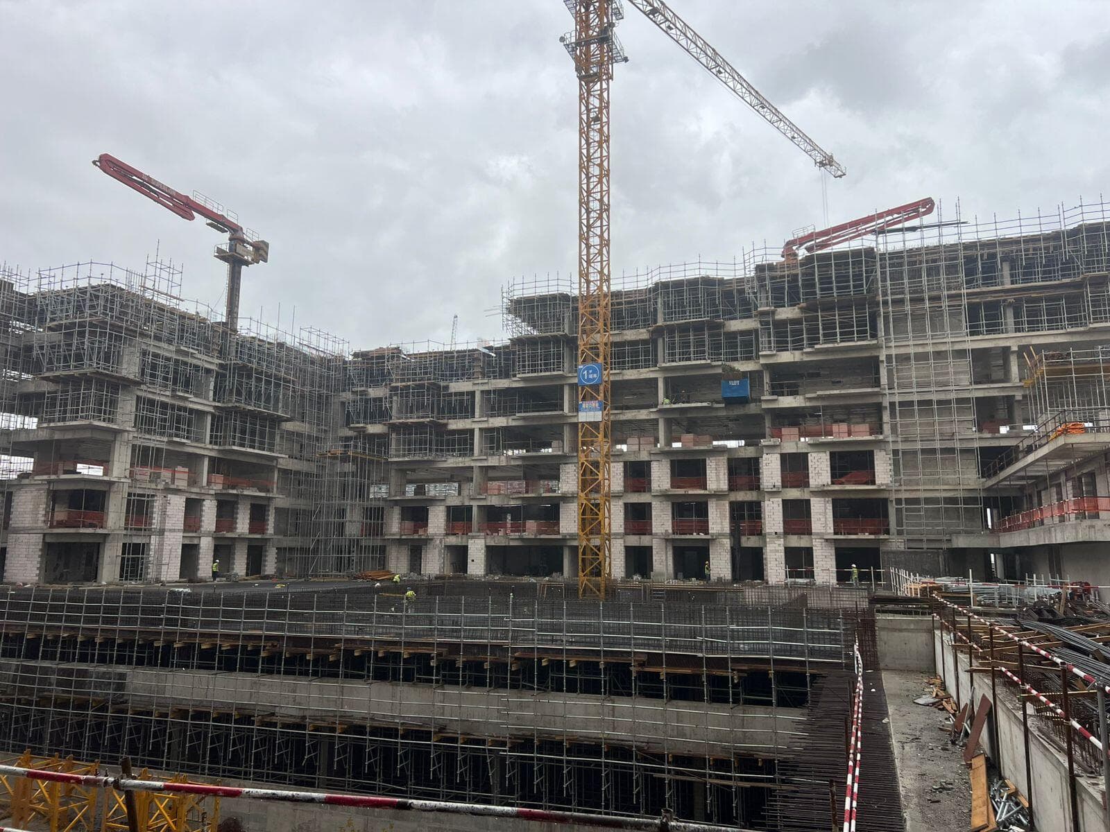 Haya on the Park - Construction