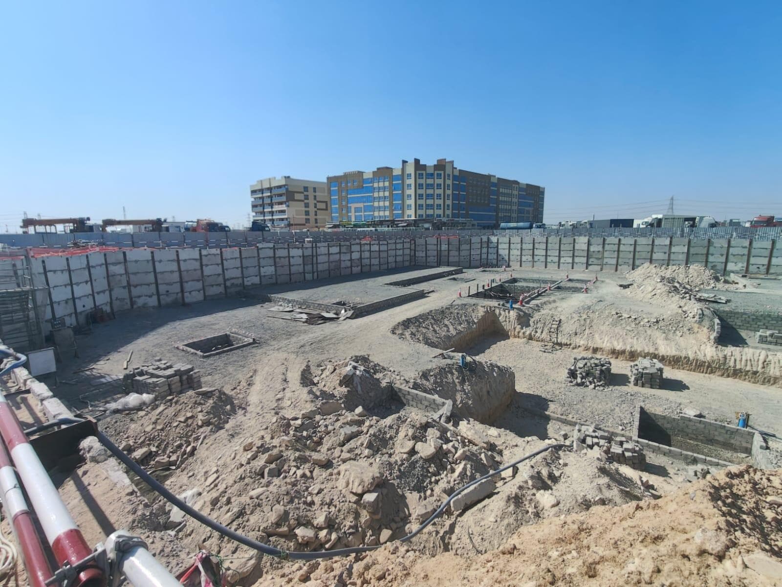 Al Haseen Residences 3 - Construction