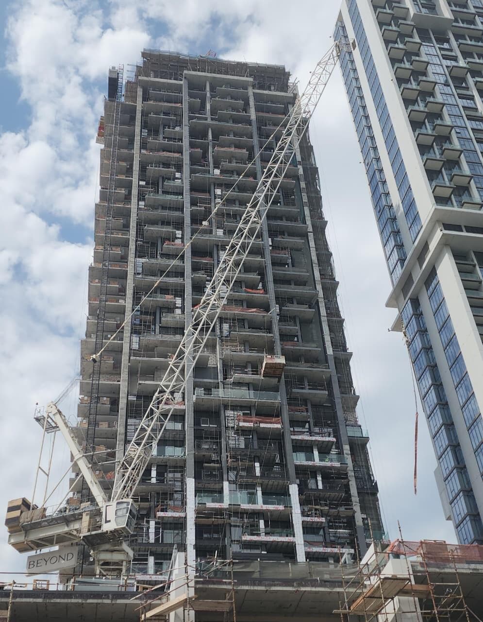 Aria - Construction