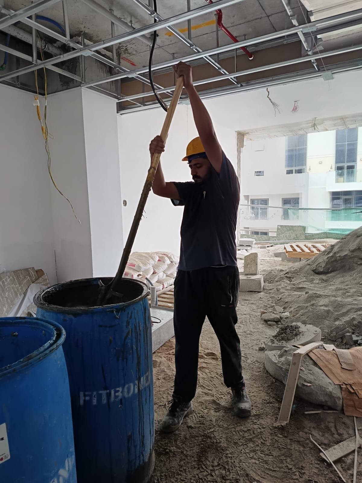 Riviera Lodge - Construction