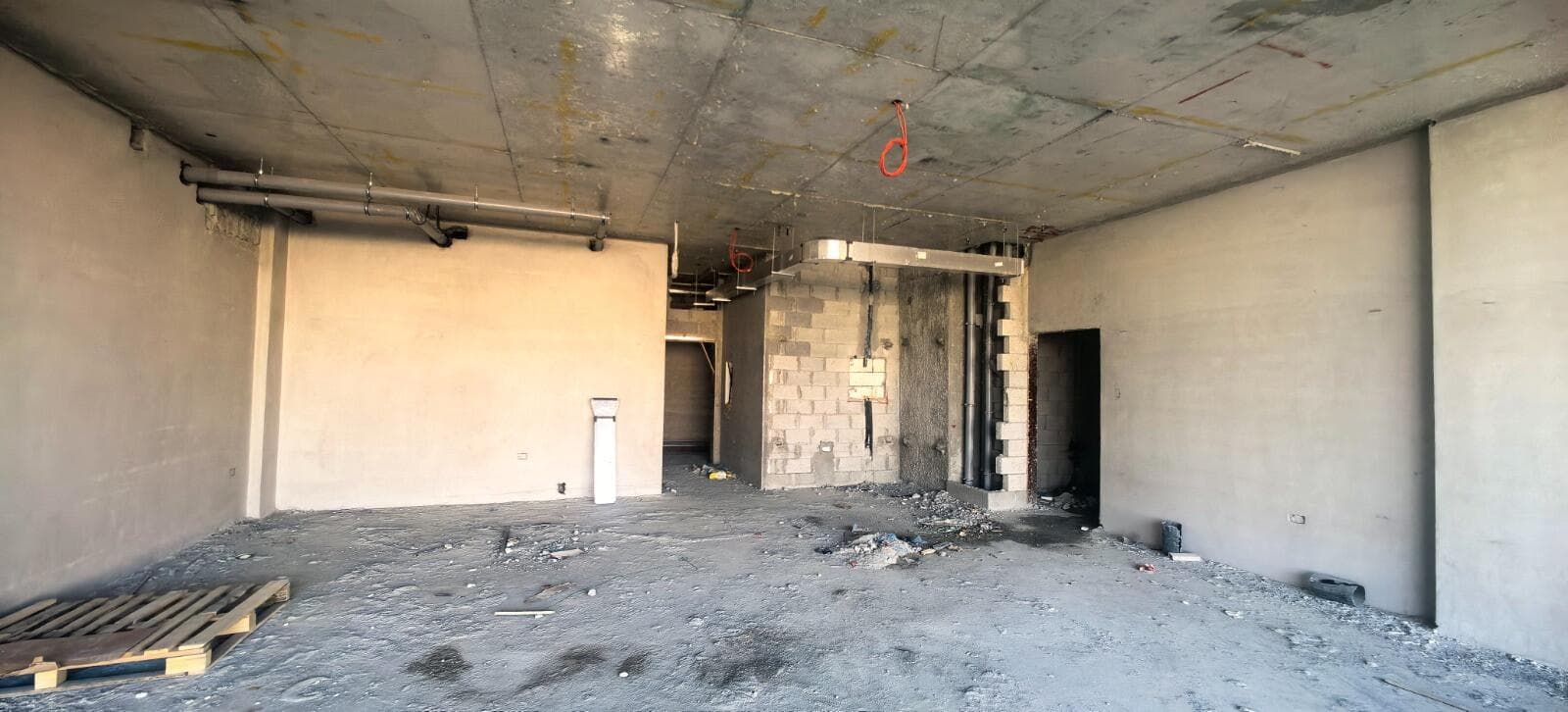 Tomorrow Commercial Tower - Construction