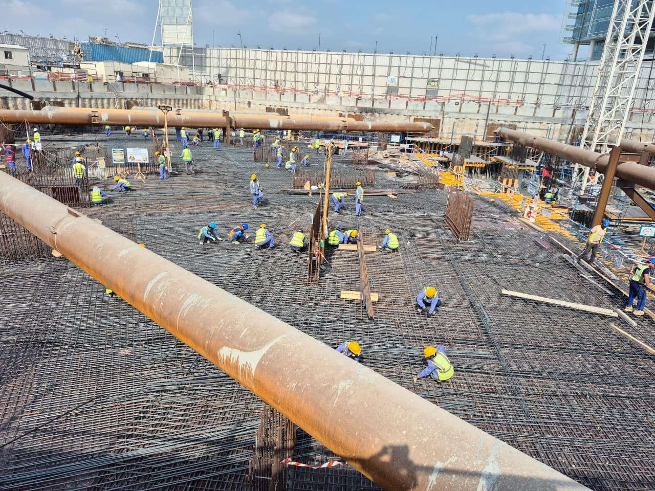Eleve - Construction