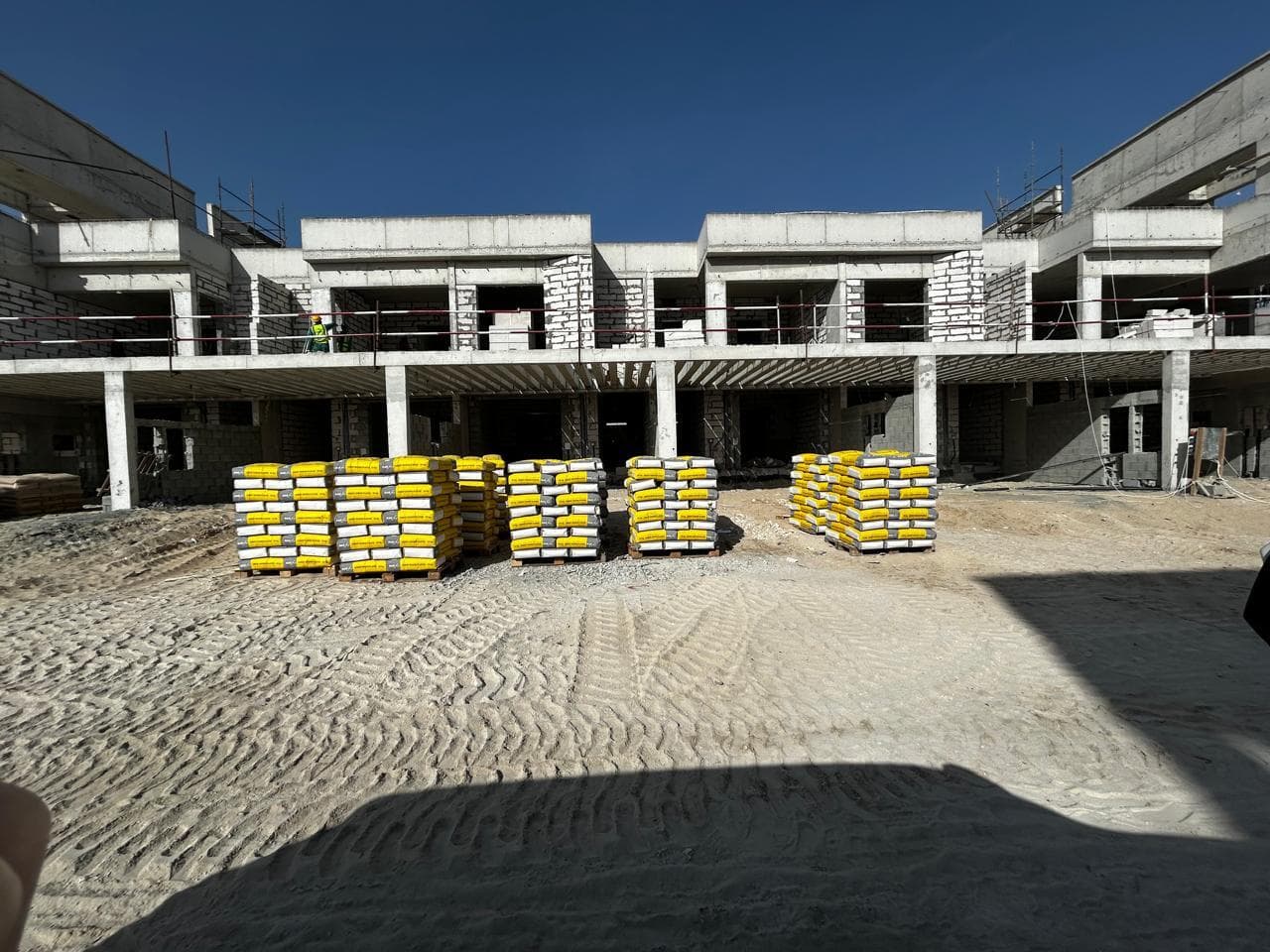 Riverside - Construction