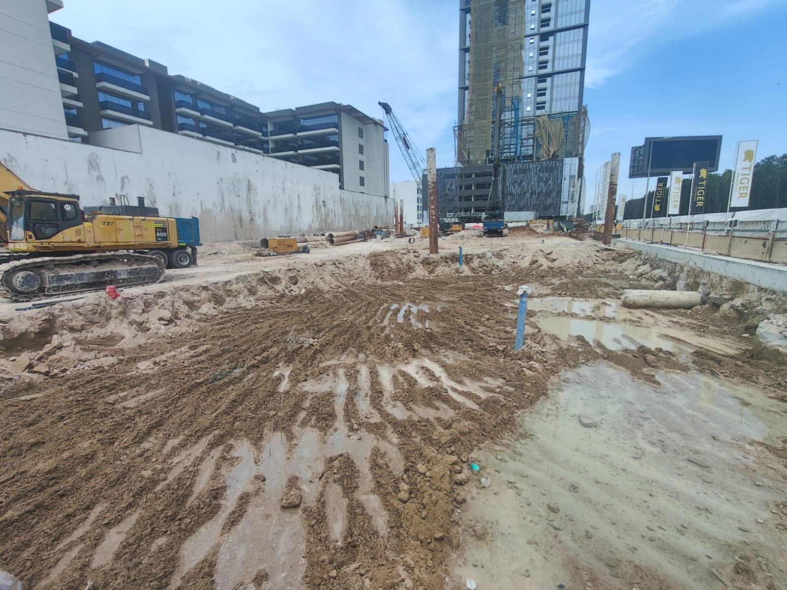 Guzel Towers - Construction