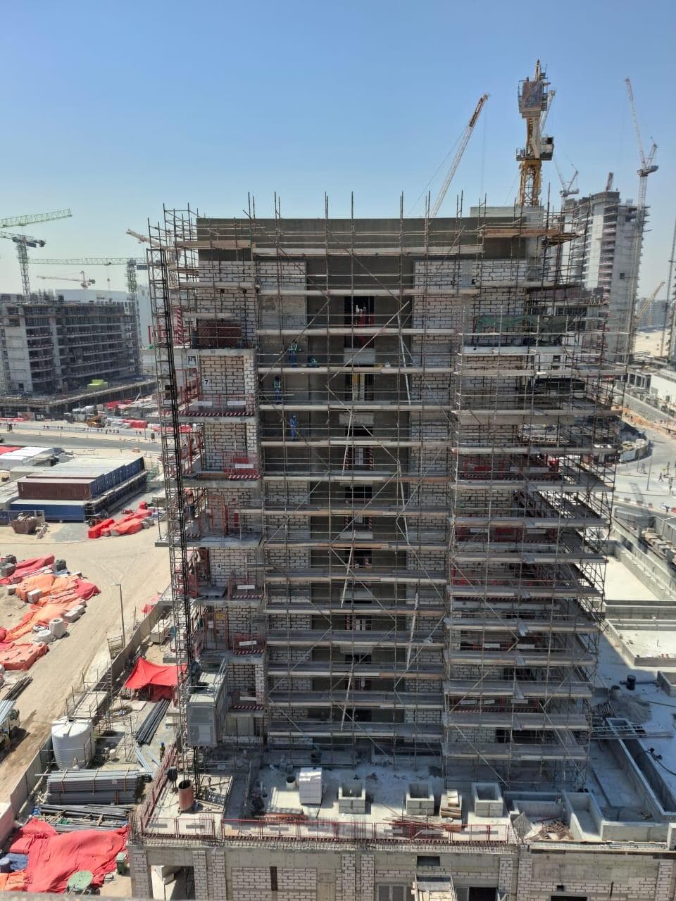 Riviera 56 - Construction