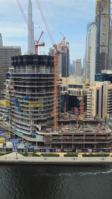 Canal Heights 2 - Construction