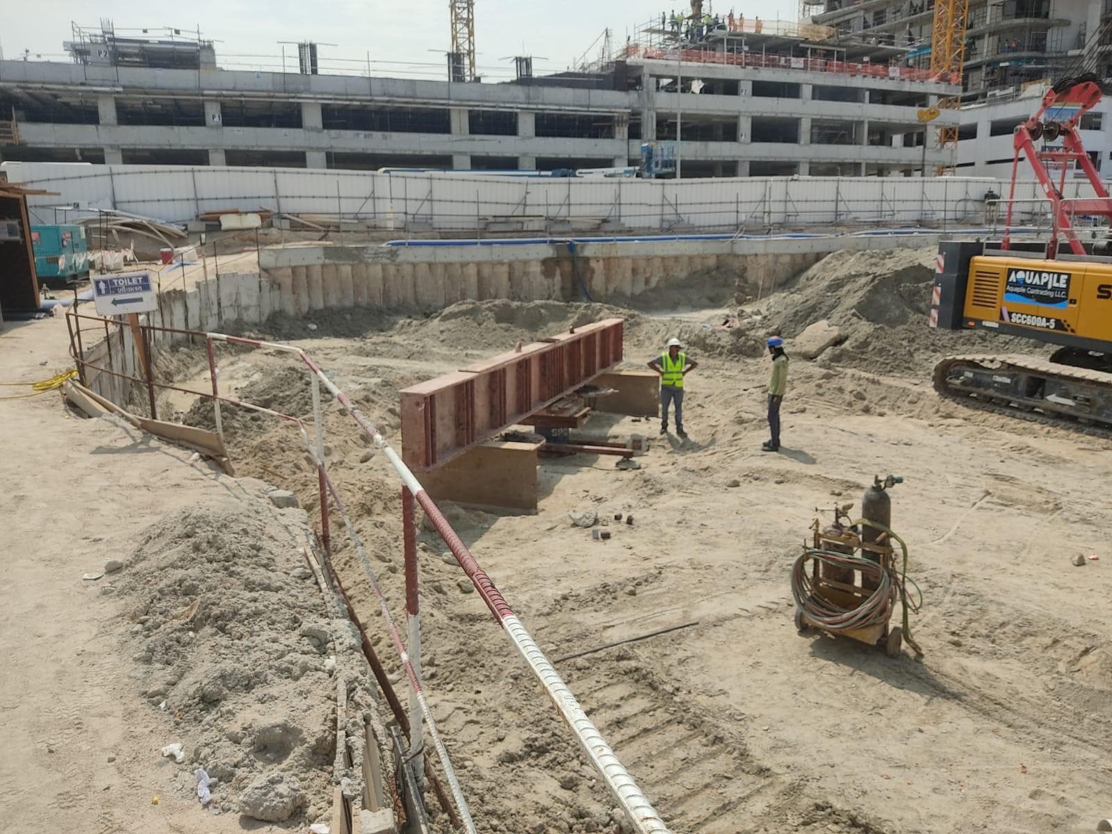 Flora Isle Beachfront Residences - Construction