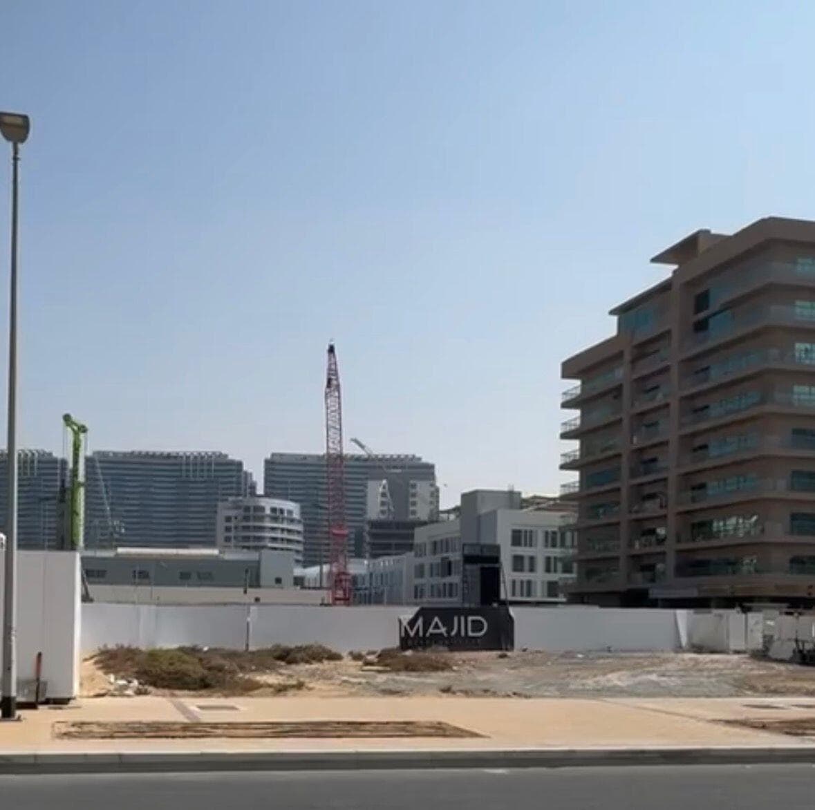 Arlington Park 2 - Construction
