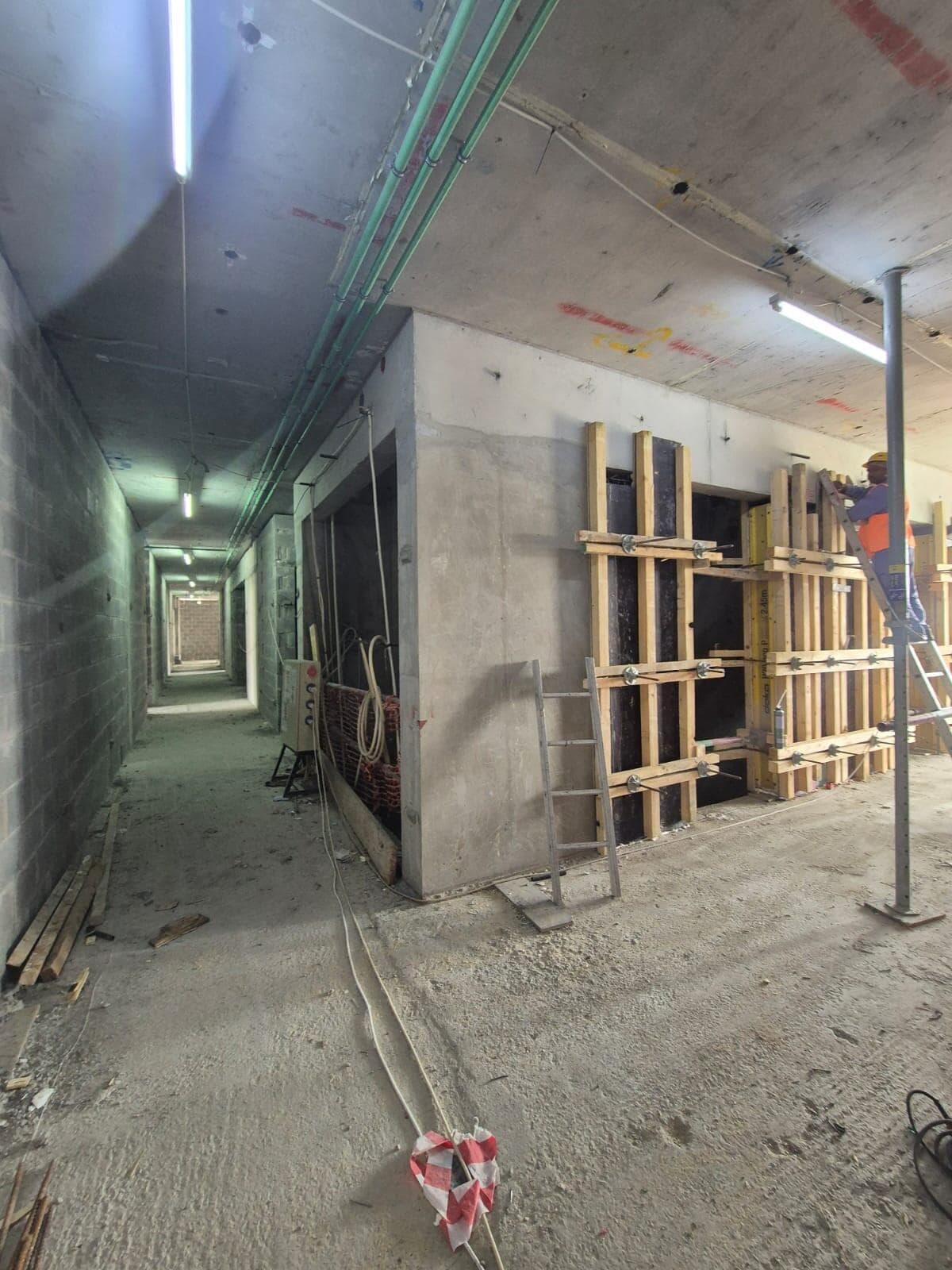 Hyde Residences - Construction