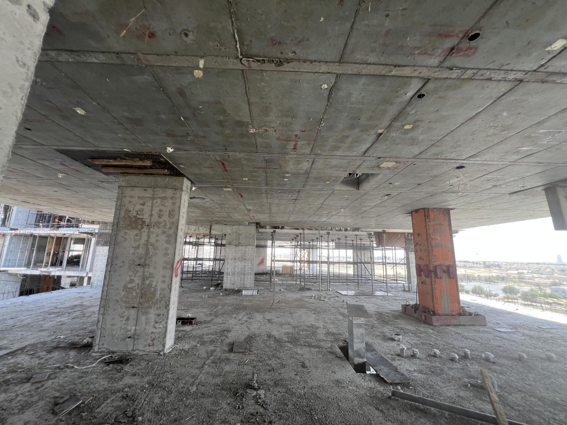 Reem by Vision - Construction