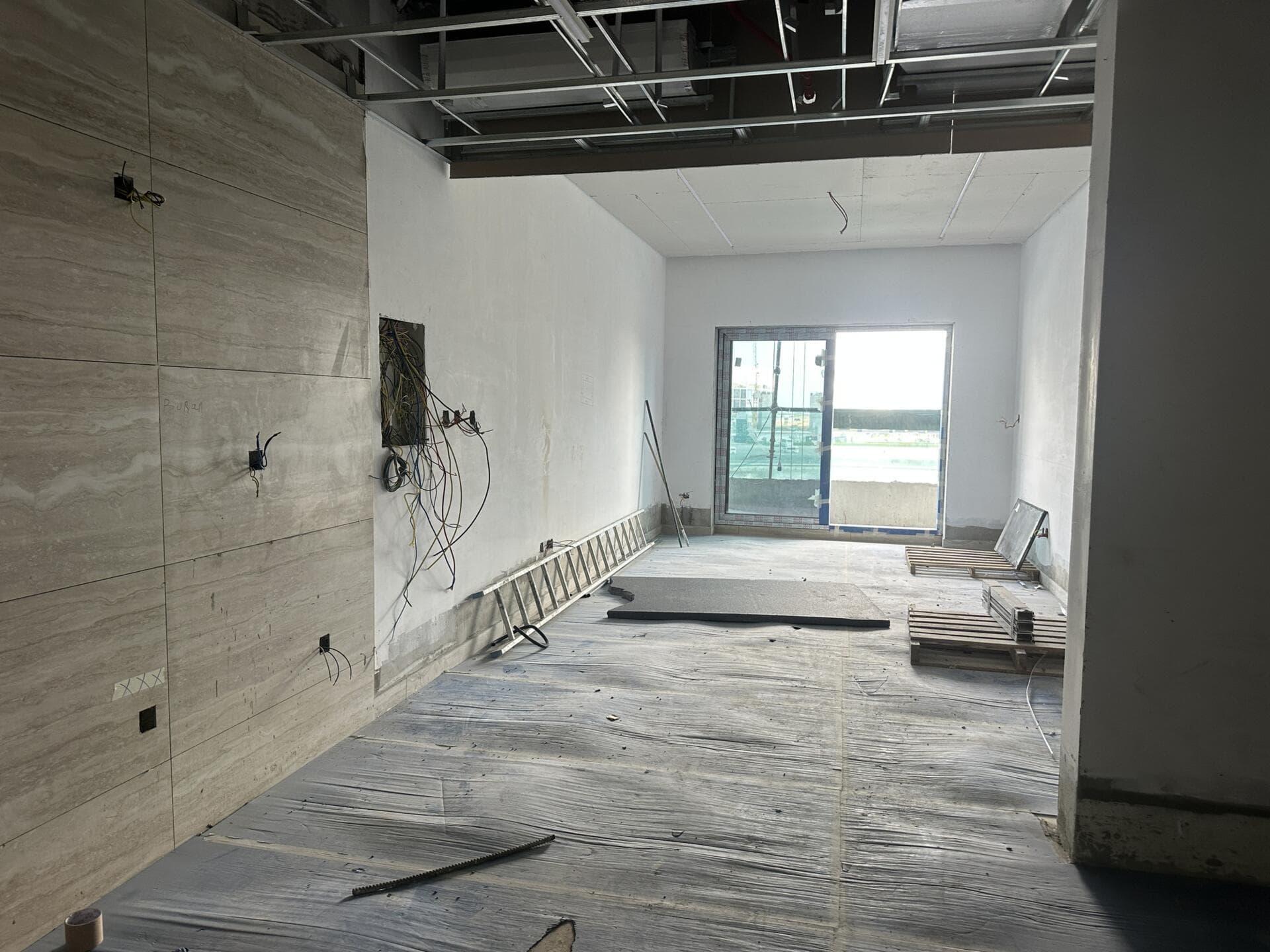 Mag 777 - Construction