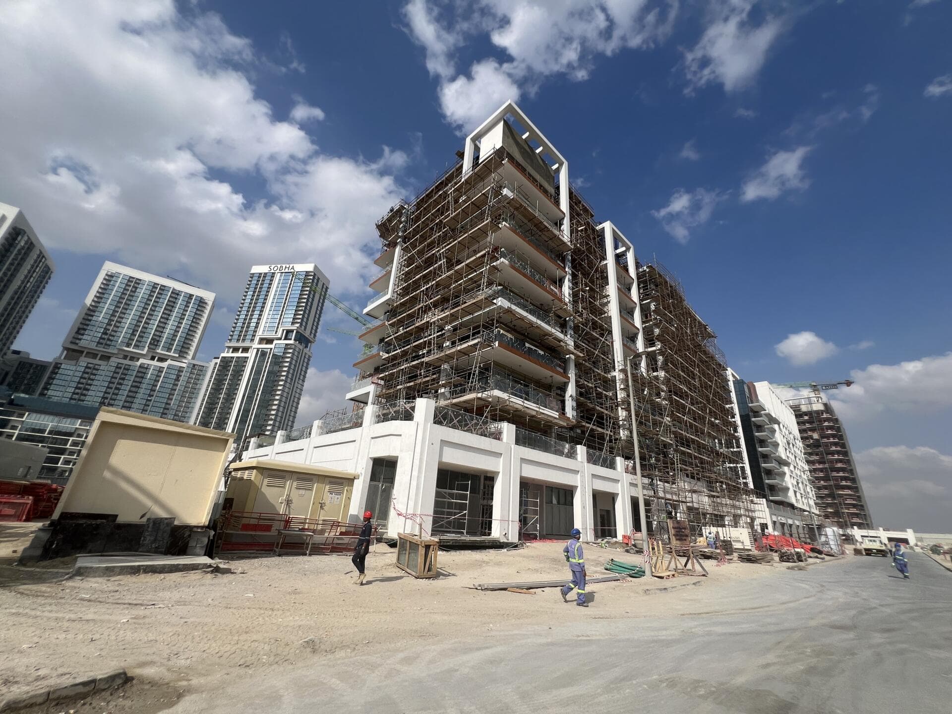 Riviera 56 - Construction