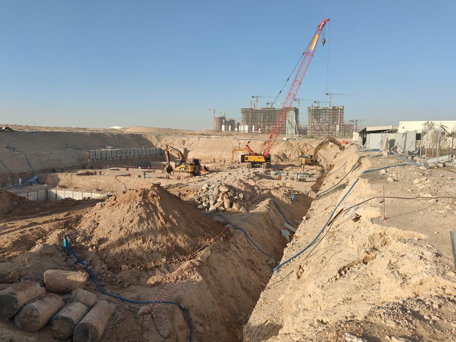Altura 2 at WAADA - Construction