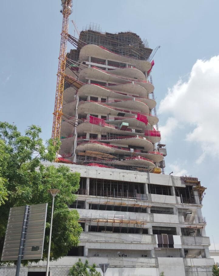 Volga Tower - Construction
