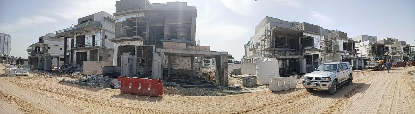 Venice Damac lagoons - Construction
