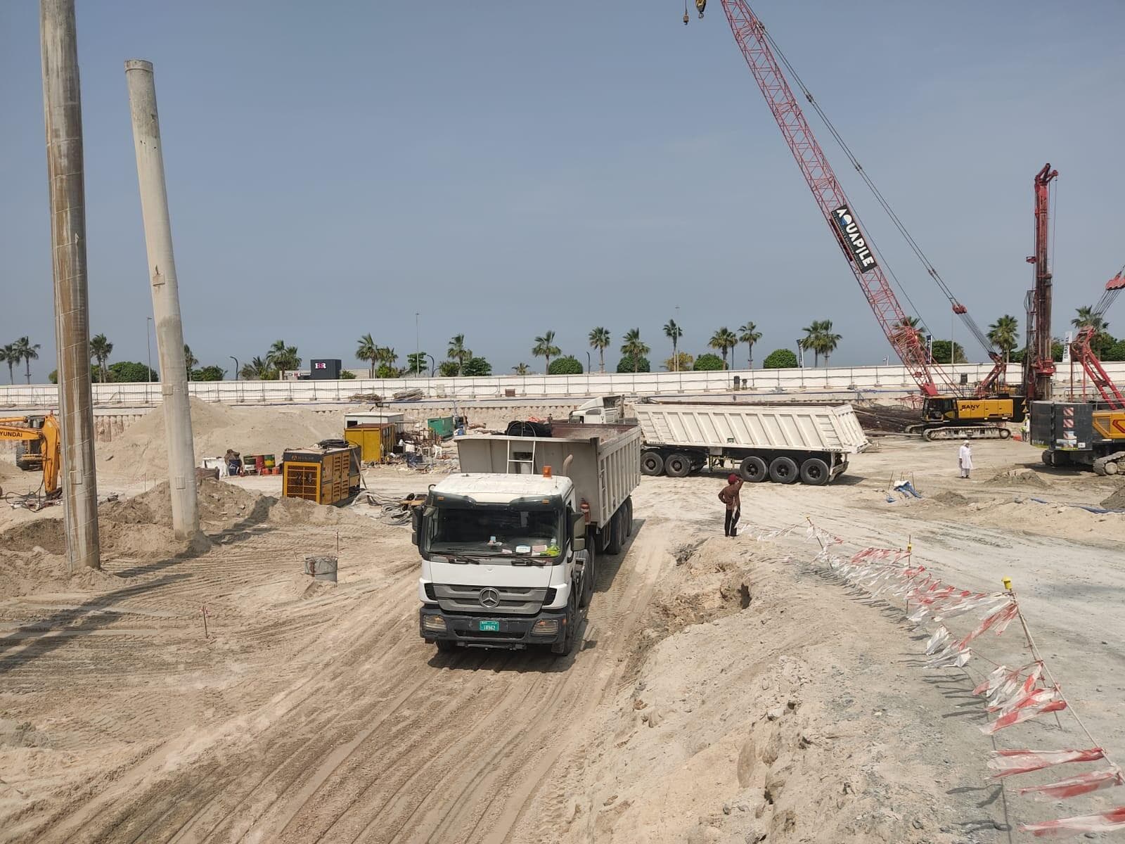 Flora Isle Beachfront Residences - Construction