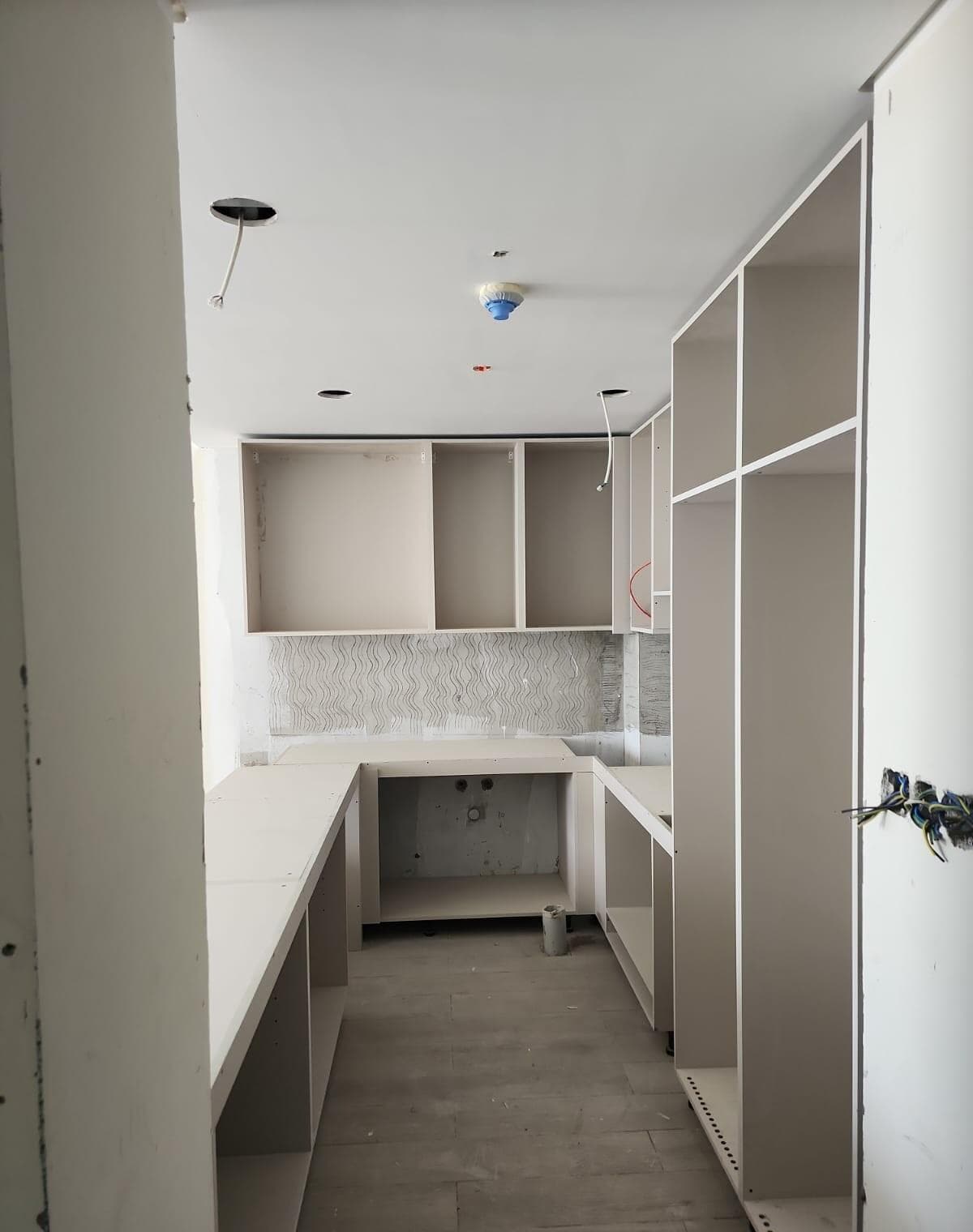 Tria - Construction