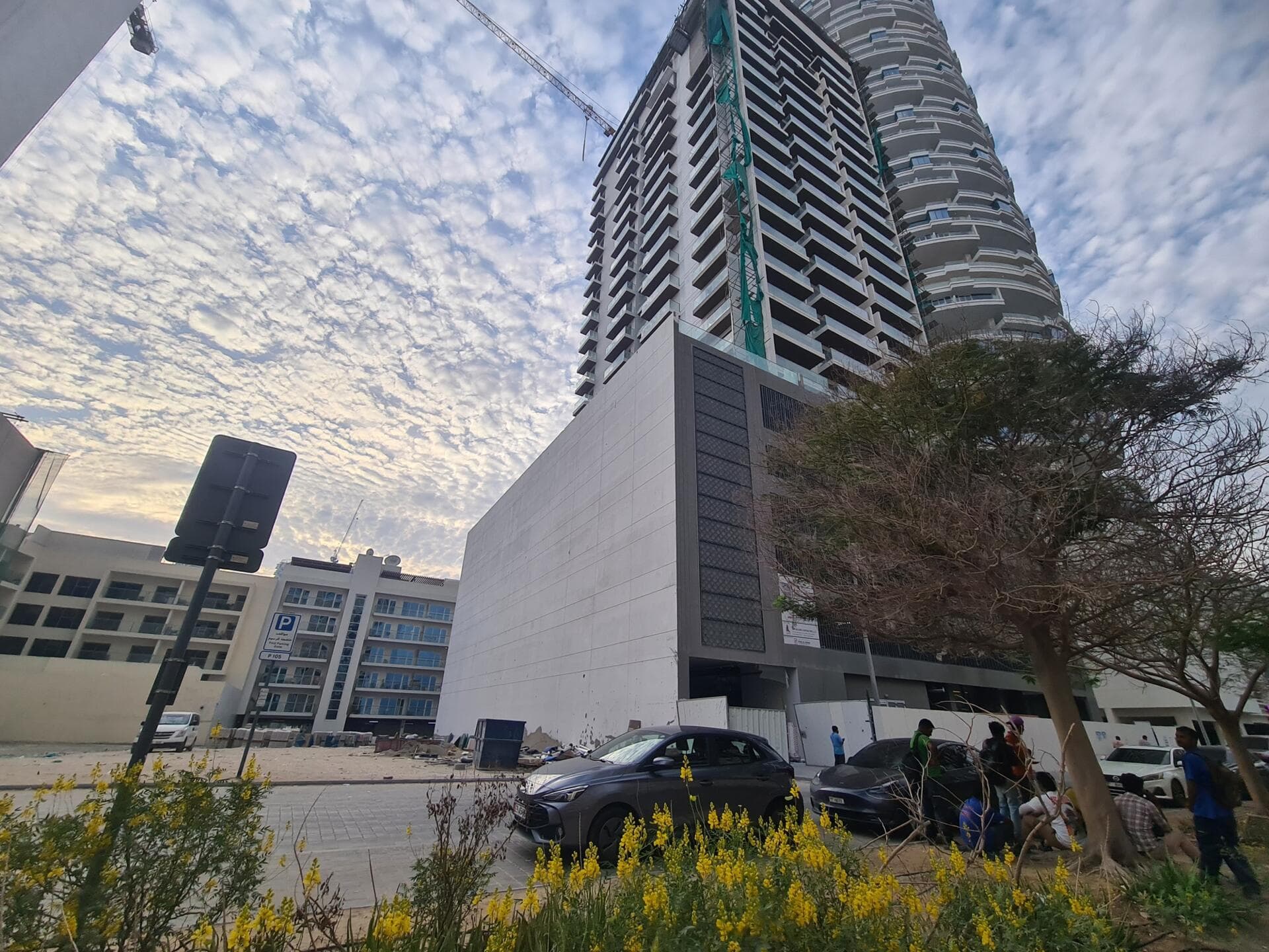 Views V - Construction