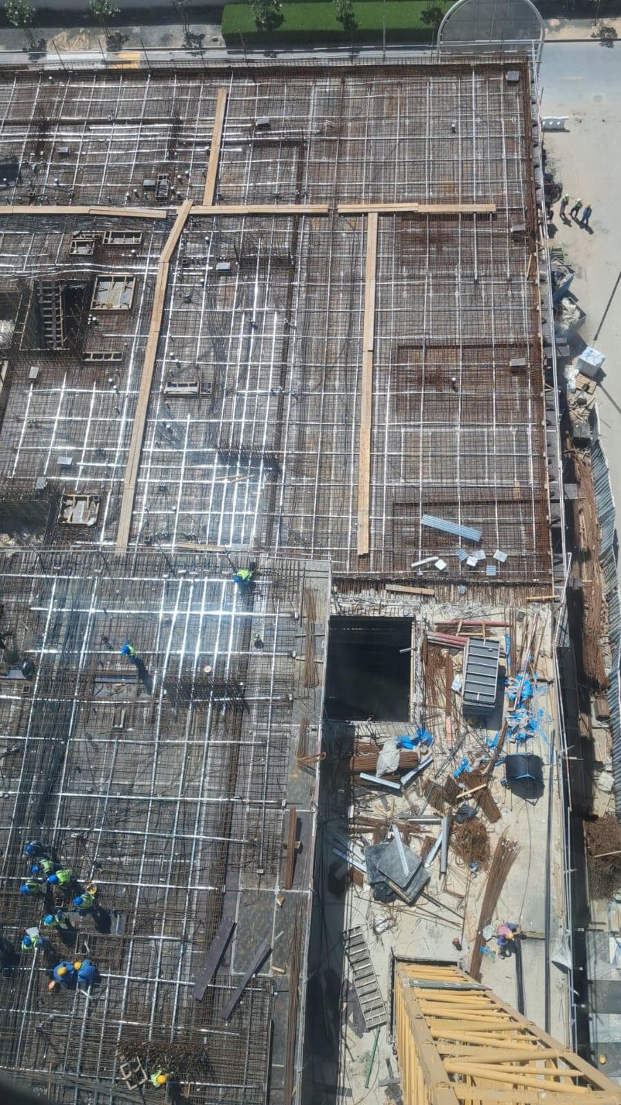 Elo - Construction