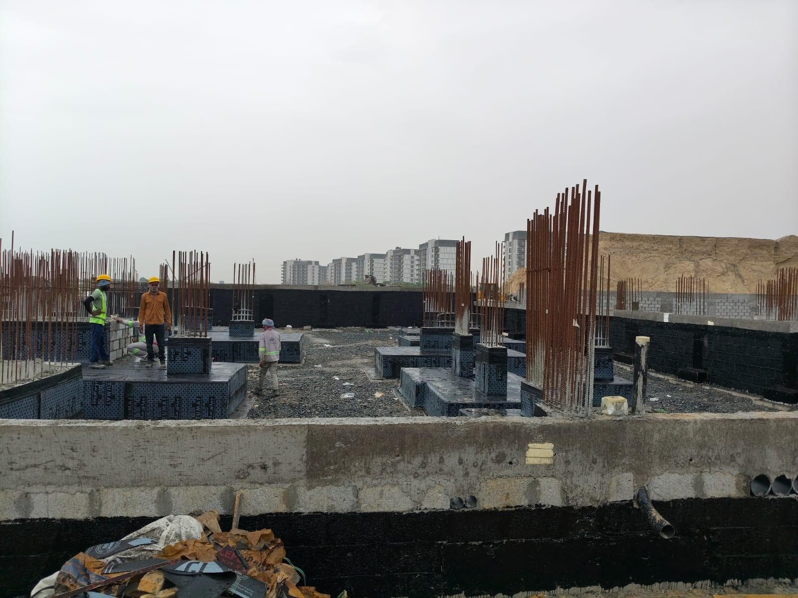 District One West Phase 2 - Строительство