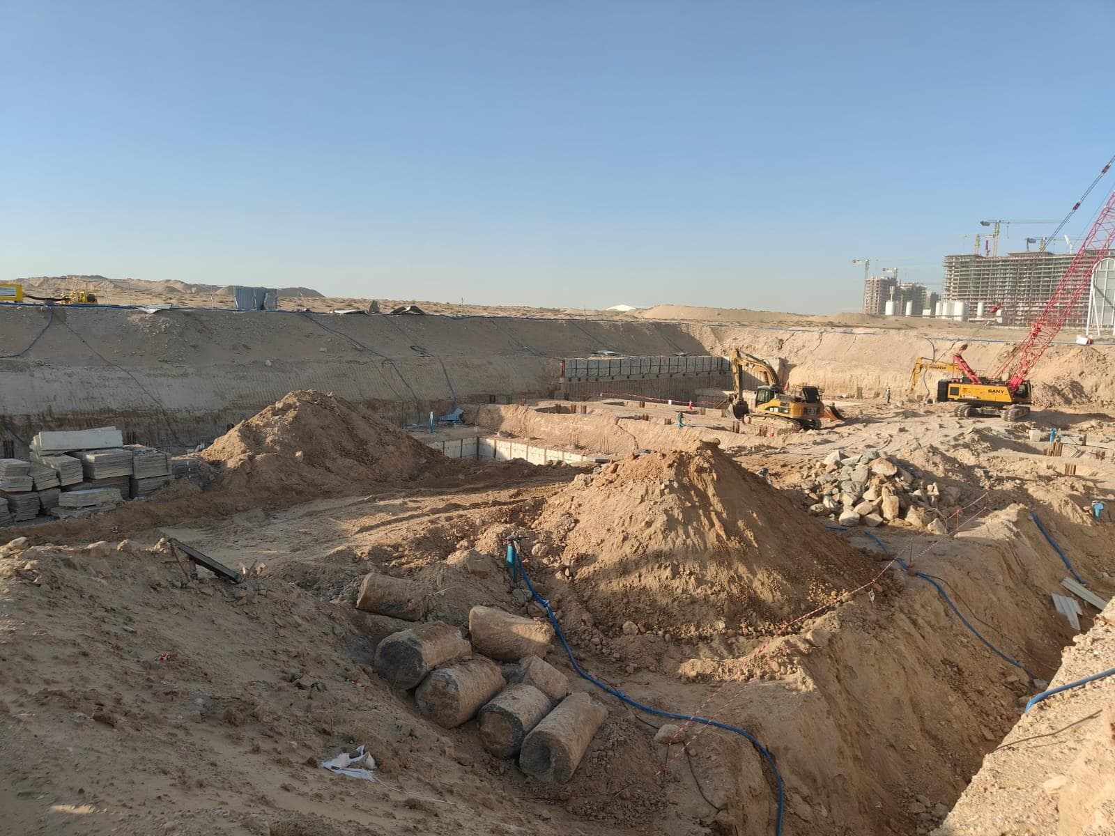 Altura 2 at WAADA - Construction