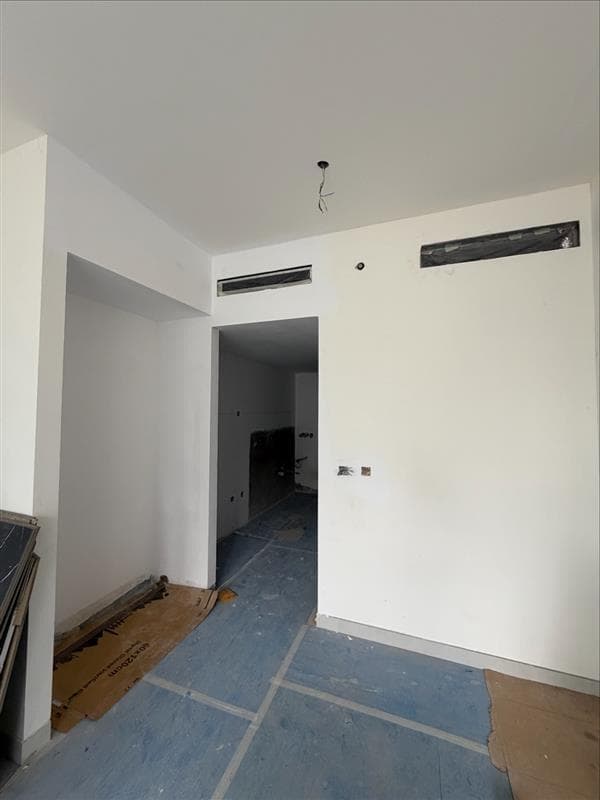 Canal Heights 2 - Construction
