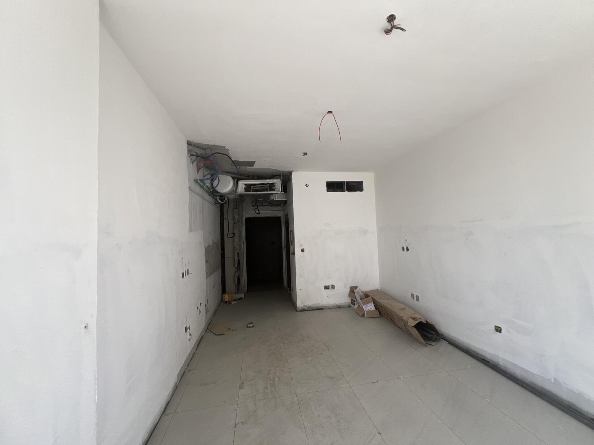 Reem by Vision - Construction