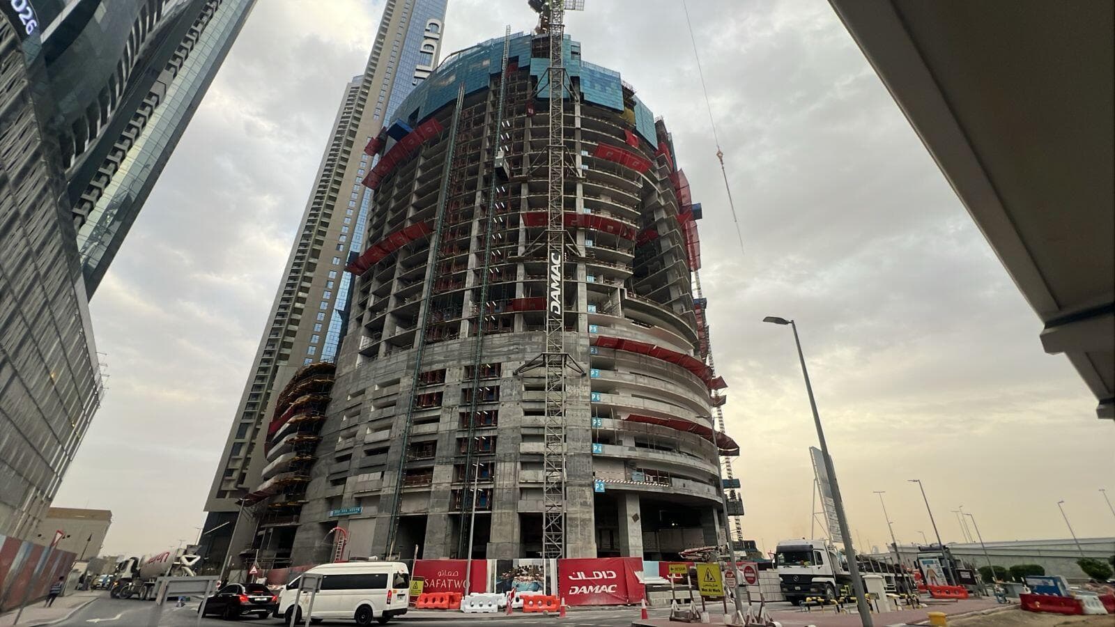 Safa Two - Construction