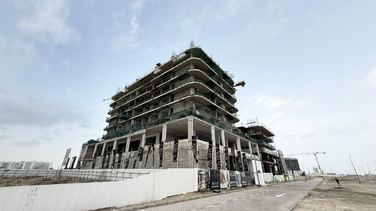 Mackerel Tower - Construction