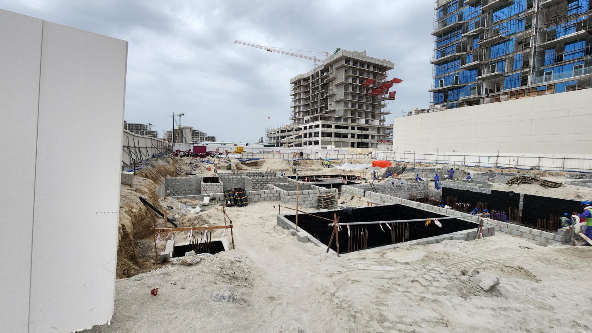 Next Coral - Construction