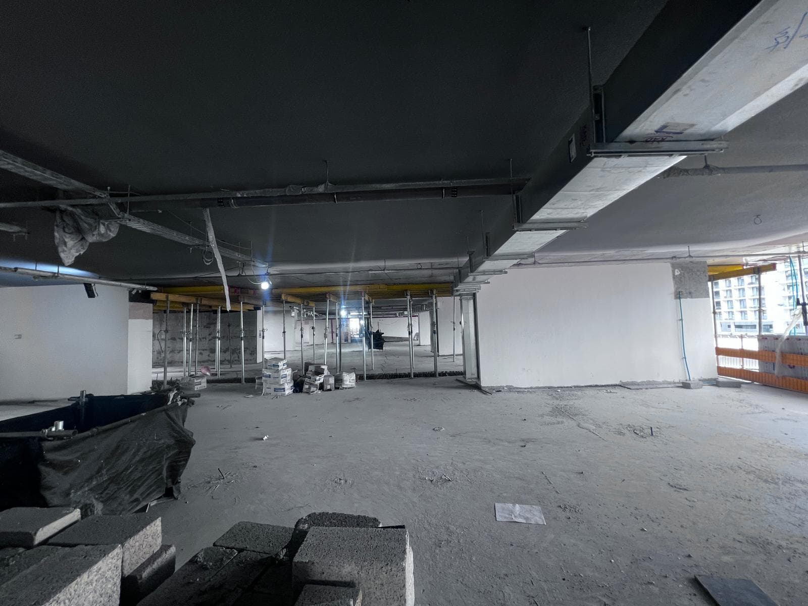 Binghatti Skyrise - Construction