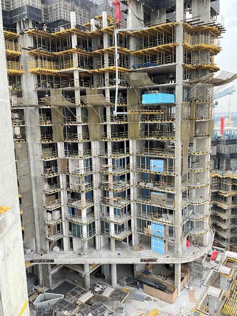 Skyscape Altius - Construction